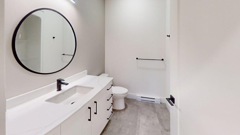 Suite G West Gate Apartment Building